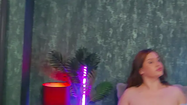 AlessandraRay online show from September 15, 2025, 12:16 pm