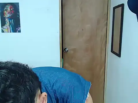 Snapshot of your_boy_hot chatting on October 22, 2025, 12:44 am your boy hot online show from October 22, 2025, 12:44 am