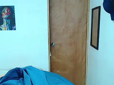 Snapshot of your_boy_hot chatting on November 5, 2025, 12:54 am your boy hot online show from November 5, 2025, 12:54 am