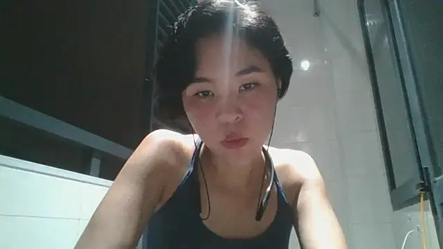 Snapshot of JennyCarpenter chatting on September 18, 2025, 4:42 pm JennyCarpenter online show from September 18, 2025, 4:42 pm