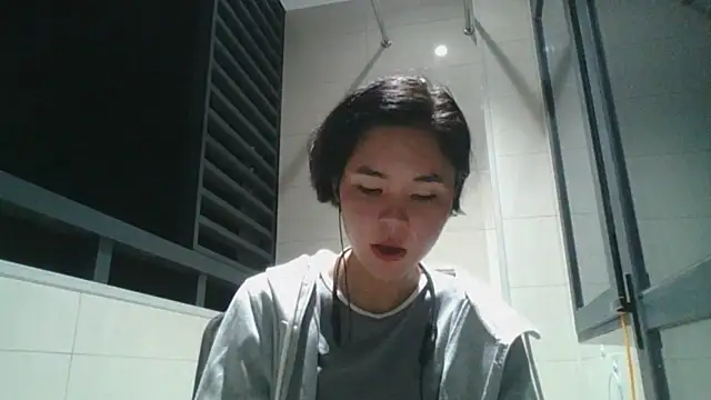 Snapshot of JennyCarpenter chatting on September 21, 2025, 5:14 pm JennyCarpenter online show from September 21, 2025, 5:14 pm