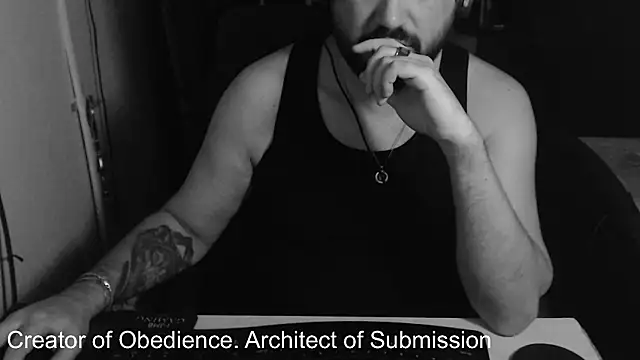 Snapshot of Lord_MasterX chatting on September 26, 2025, 7:45 am Lord MasterX online show from September 26, 2025, 7:45 am