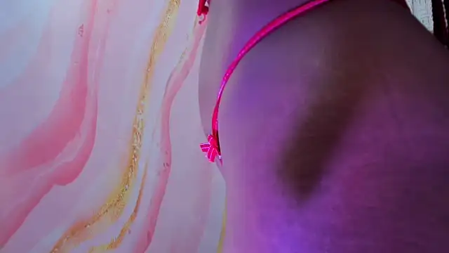 Snapshot of alix_noa chatting on November 1, 2025, 8:33 pm alix noa online show from November 1, 2025, 8:33 pm