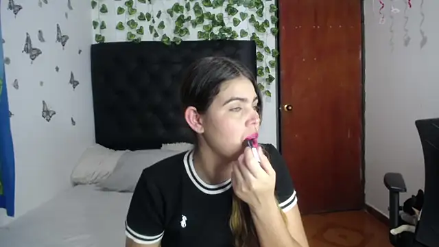 isabel 09 online show from February 18, 2026, 3:02 am