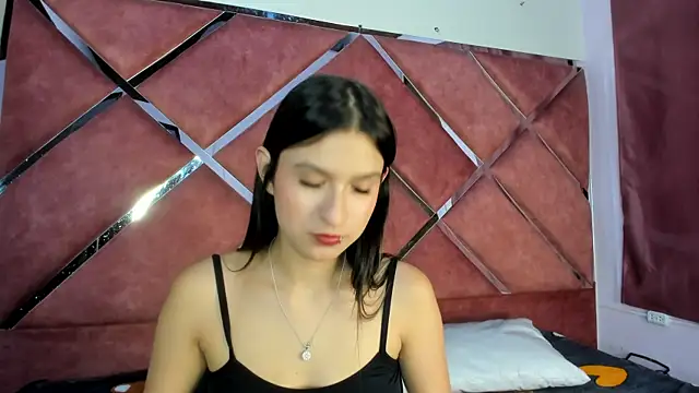 AggathaSanders  online show from October 15, 2025, 2:11 am