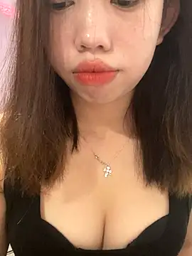 Snapshot of Rose-babyx chatting on October 6, 2025, 12:57 pm Rose-babyx online show from October 6, 2025, 12:57 pm