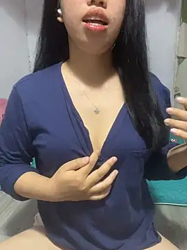Rose-babyx online show from July 22, 2026, 1:14 pm