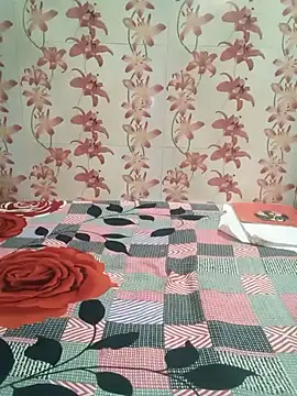 Snapshot of Pihu-satr78 chatting on September 15, 2025, 5:18 am Pihu-satr78 online show from September 15, 2025, 5:18 am