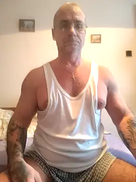 Snapshot of chcem1975 chatting on January 7, 2026, 9:56 am chcem1975 online show from January 7, 2026, 9:56 am