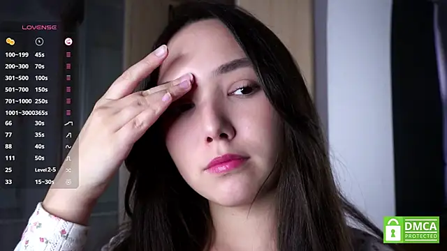 Snapshot of RenaeConnerley chatting on October 6, 2025, 3:37 am RenaeConnerley online show from October 6, 2025, 3:37 am