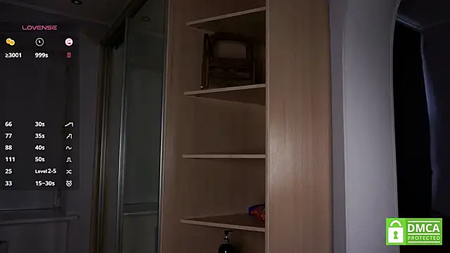 Snapshot of RenaeConnerley chatting on October 10, 2025, 4:00 am RenaeConnerley online show from October 10, 2025, 4:00 am