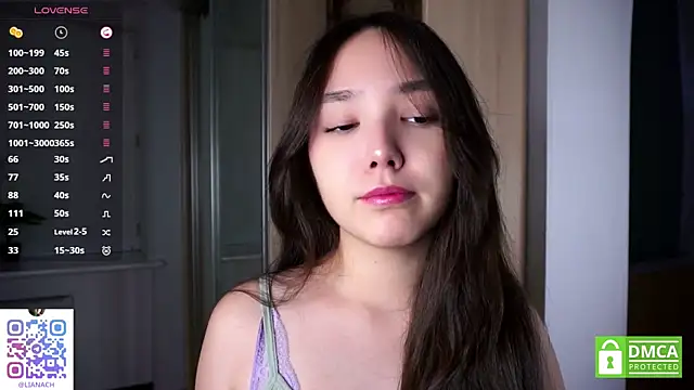 Snapshot of RenaeConnerley chatting on October 13, 2025, 4:34 am RenaeConnerley online show from October 13, 2025, 4:34 am