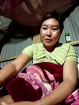 Snapshot of Siathong chatting on September 21, 2025, 2:40 pm Siathong online show from September 21, 2025, 2:40 pm