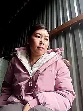 Snapshot of Siathong chatting on October 1, 2025, 8:20 am Siathong online show from October 1, 2025, 8:20 am