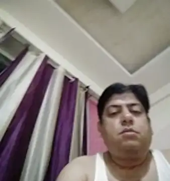 Love40777 online show from May 7, 2026, 5:51 pm