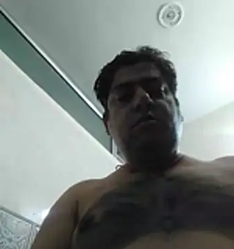 Love40777 online show from May 15, 2026, 4:30 am