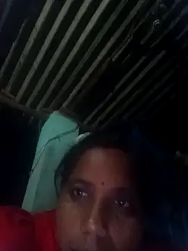 Snapshot of Hot_kadi83 chatting on September 24, 2025, 5:27 pm Hot kadi83 online show from September 24, 2025, 5:27 pm