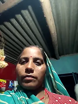 Snapshot of Hot_kadi83 chatting on October 4, 2025, 2:59 pm Hot kadi83 online show from October 4, 2025, 2:59 pm