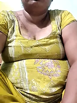 Mmm143 online show from September 18, 2025, 2:08 pm