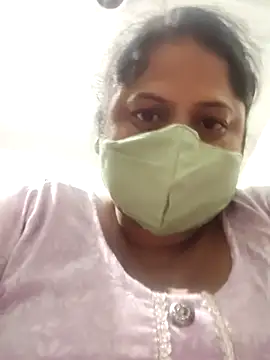 Snapshot of Mmm143 chatting on September 23, 2025, 7:50 pm Mmm143 online show from September 23, 2025, 7:50 pm