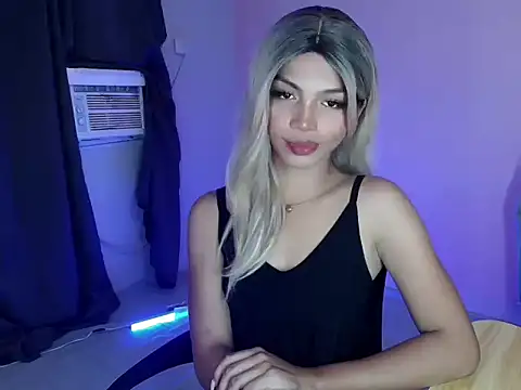 Snapshot of _Hot_rockyxxx chatting on September 21, 2025, 7:43 am Hot rockyxxx online show from September 21, 2025, 7:43 am