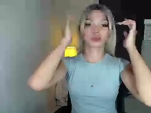 Snapshot of _Hot_rockyxxx chatting on September 30, 2025, 7:35 am Hot rockyxxx online show from September 30, 2025, 7:35 am