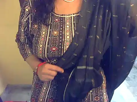 veena kaur online show from September 16, 2025, 1:12 pm