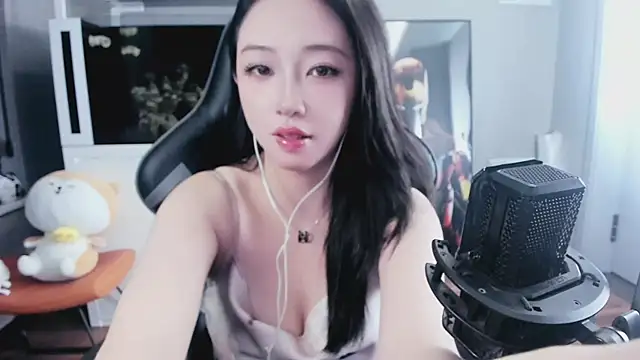 Keke-Bai online show from September 29, 2025, 1:49 pm