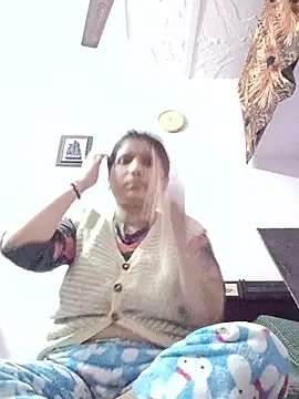 aliya-jaan71 online show from November 28, 2025, 6:27 am