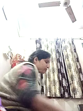 aliya-jaan71 online show from January 12, 2026, 4:23 pm