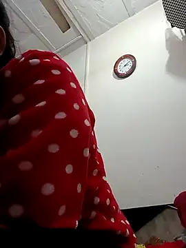 aliya-jaan71 online show from February 11, 2026, 9:36 am