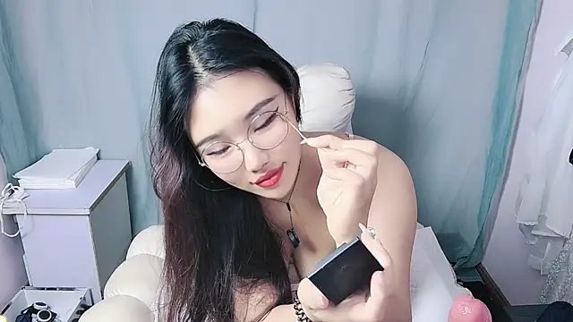 Snapshot of Han9958 chatting on November 5, 2025, 10:15 am Han9958 online show from November 5, 2025, 10:15 am