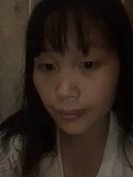 Snapshot of huong-18 chatting on October 1, 2025, 3:40 pm huong-18 online show from October 1, 2025, 3:40 pm