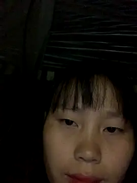 Snapshot of huong-18 chatting on October 27, 2025, 9:19 pm huong-18 online show from October 27, 2025, 9:19 pm