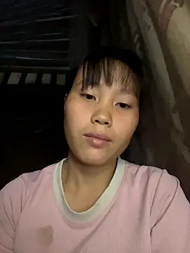 Snapshot of huong-18 chatting on October 30, 2025, 9:04 pm huong-18 online show from October 30, 2025, 9:04 pm