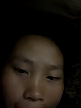 Snapshot of huong-18 chatting on November 8, 2025, 8:25 am huong-18 online show from November 8, 2025, 8:25 am