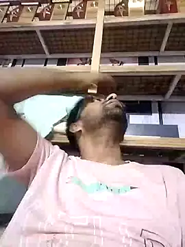 Snapshot of mohsin99272 chatting on September 20, 2025, 3:57 pm mohsin99272 online show from September 20, 2025, 3:57 pm