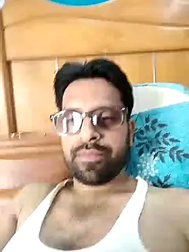 Snapshot of mohsin99272 chatting on September 21, 2025, 6:15 am mohsin99272 online show from September 21, 2025, 6:15 am