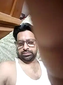 Snapshot of mohsin99272 chatting on September 29, 2025, 4:17 am mohsin99272 online show from September 29, 2025, 4:17 am