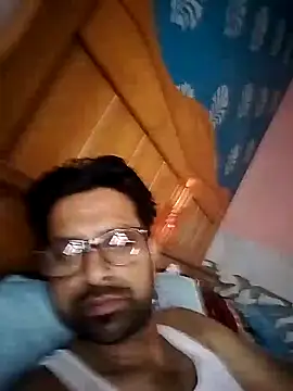 Snapshot of mohsin99272 chatting on October 16, 2025, 7:20 am mohsin99272 online show from October 16, 2025, 7:20 am