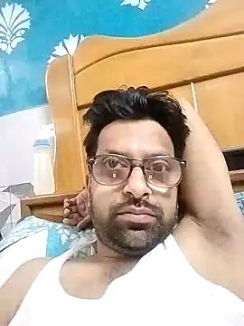 Snapshot of mohsin99272 chatting on October 19, 2025, 6:03 am mohsin99272 online show from October 19, 2025, 6:03 am