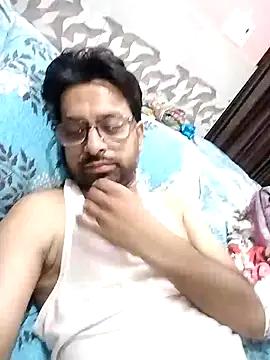 Snapshot of mohsin99272 chatting on October 19, 2025, 6:08 pm mohsin99272 online show from October 19, 2025, 6:08 pm