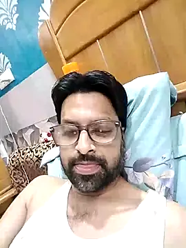 Snapshot of mohsin99272 chatting on October 31, 2025, 8:21 pm mohsin99272 online show from October 31, 2025, 8:21 pm