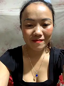 Snapshot of _losrt_cherry_ chatting on October 5, 2025, 1:09 pm  losrt cherry  online show from October 5, 2025, 1:09 pm