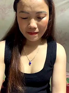 Snapshot of _losrt_cherry_ chatting on October 17, 2025, 1:03 pm  losrt cherry  online show from October 17, 2025, 1:03 pm