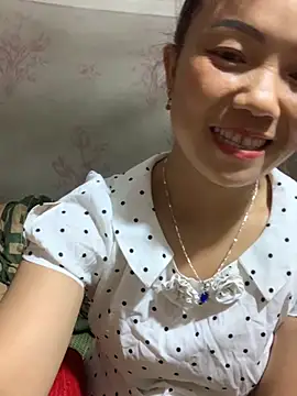 Snapshot of _losrt_cherry_ chatting on October 25, 2025, 2:24 pm  losrt cherry  online show from October 25, 2025, 2:24 pm