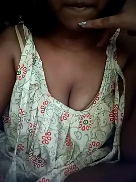 LoveQueen199 online show from September 15, 2025, 10:59 am