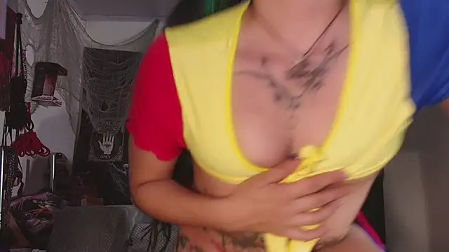 agathaaiko6 online show from June 18, 2026, 2:34 am