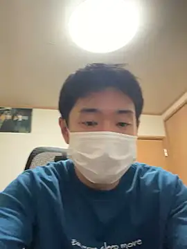 Snapshot of KAMESAN08 chatting on September 17, 2025, 1:35 pm KAMESAN08 online show from September 17, 2025, 1:35 pm