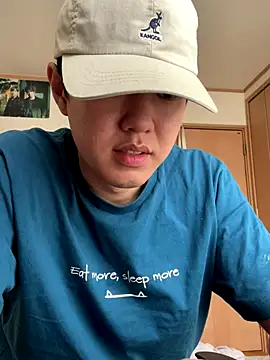 Snapshot of KAMESAN08 chatting on September 29, 2025, 4:28 am KAMESAN08 online show from September 29, 2025, 4:28 am